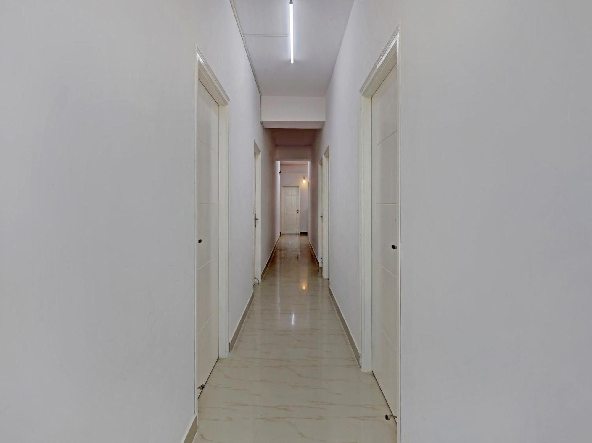 Hotel O Compact Studio Kr Puram Near Phoenix Marketcity Bangalore Exterior foto